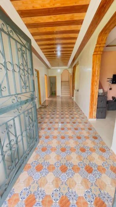 Ferme De Vacances Avec Une Grande Villa A Marrakech Marrakesh Exterior photo