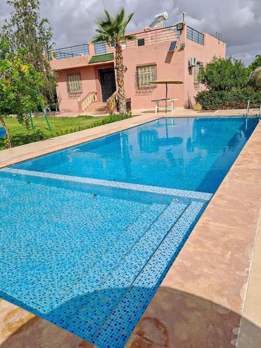 Ferme De Vacances Avec Une Grande Villa A Marrakech Marrakesh Exterior photo