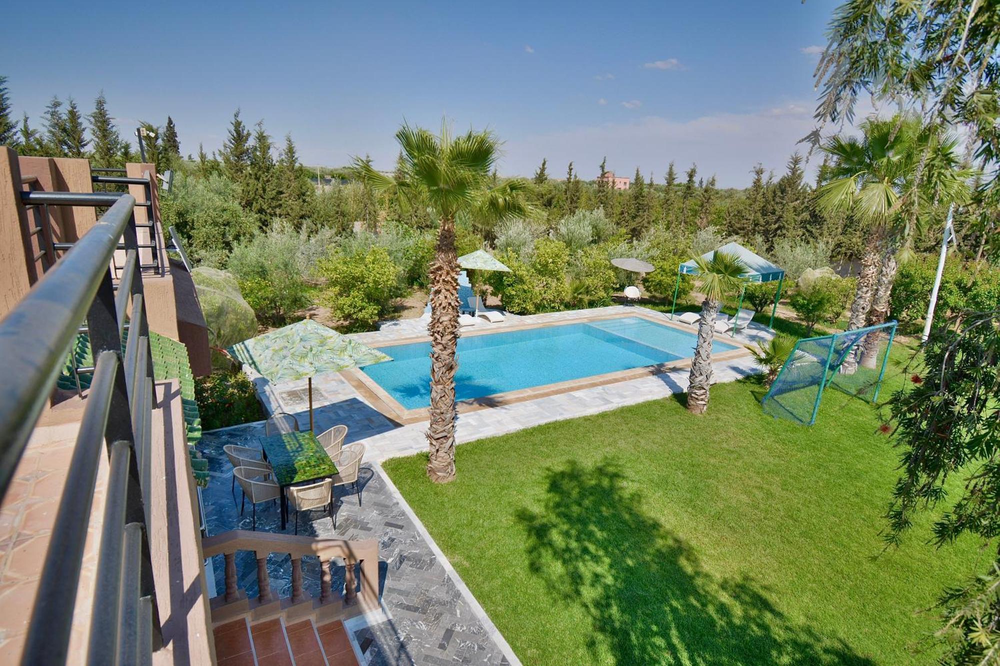 Ferme De Vacances Avec Une Grande Villa A Marrakech Marrakesh Exterior photo
