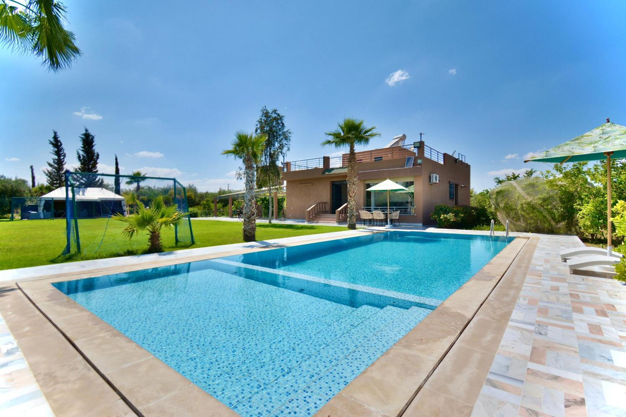 Ferme De Vacances Avec Une Grande Villa A Marrakech Marrakesh Exterior photo